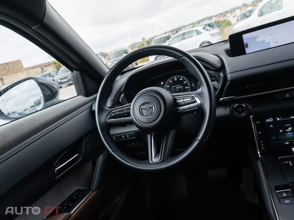 Mazda MX-30 e-SKYACTIV Advantage+Modern Confidence