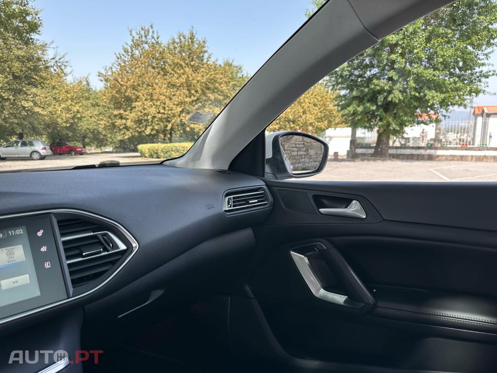 Peugeot 308 1.2 PureTech GT Line EAT6
