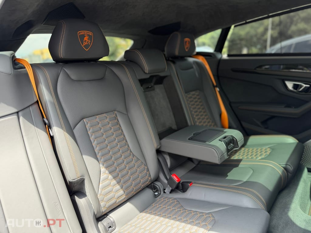 Lamborghini Urus 4.0 V8