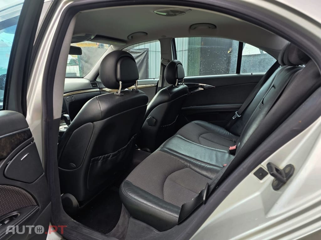 Mercedes-Benz E 220 CDI Avantgarde Aut.