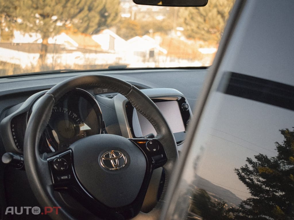 Toyota Aygo Caixa Automática 1.0