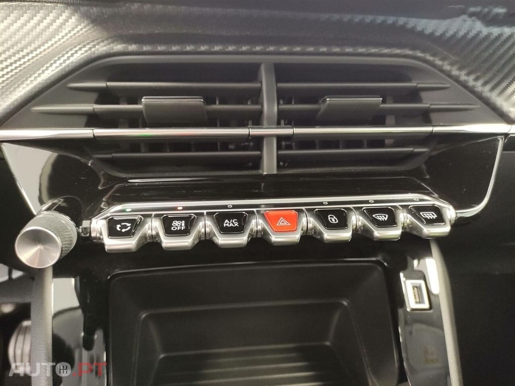 Peugeot 2008 Peugeot 2008 1.2 PureTech Active Pack