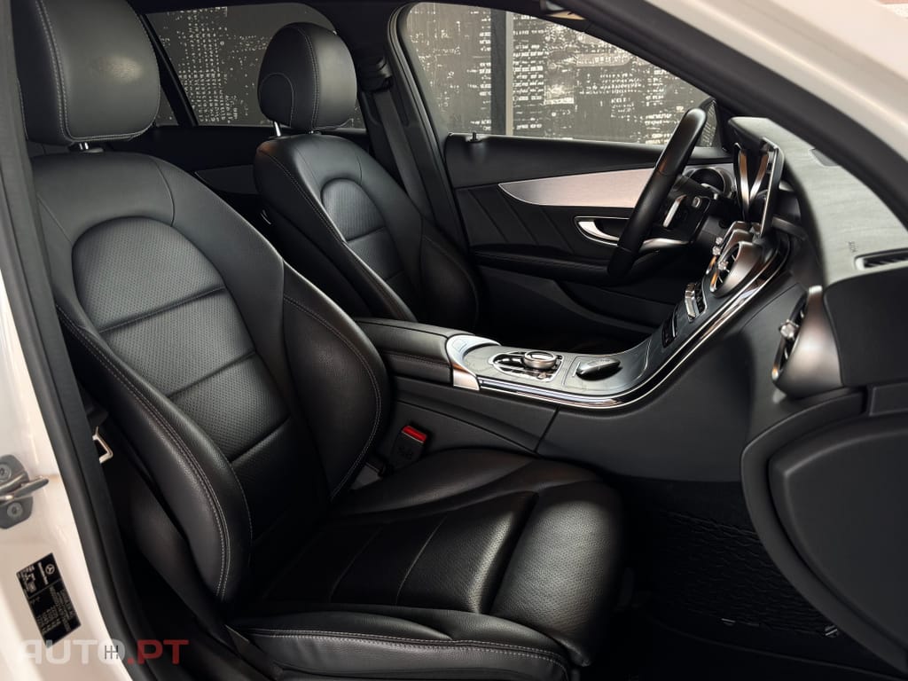 Mercedes-Benz C 220 d AMG Line