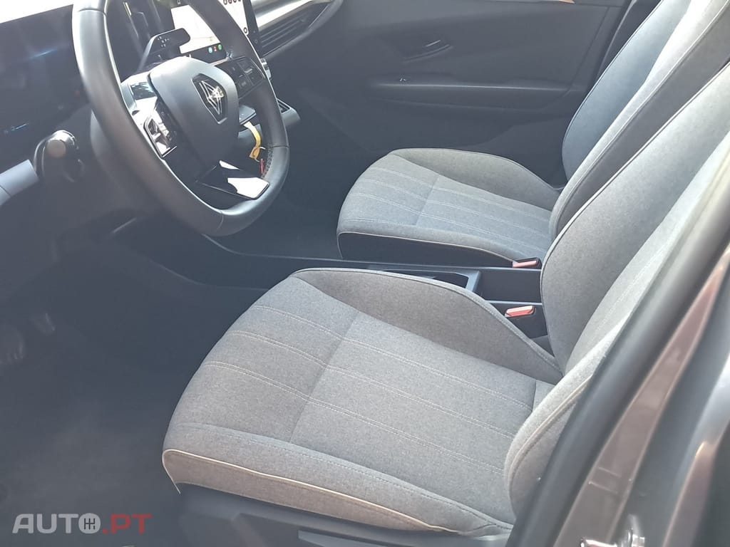 Renault Mégane E-Tech EV60 220hp optimum charge Equilibre