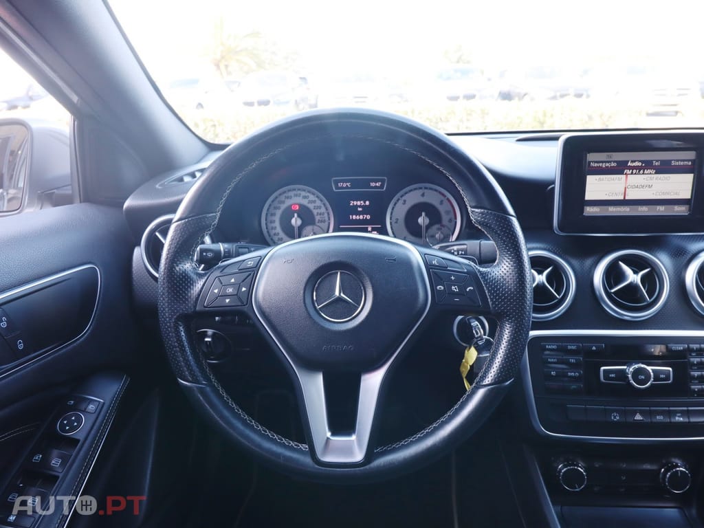 Mercedes-Benz A 180 CDI (BlueEFFICIENCY) 7G-DCT Urban