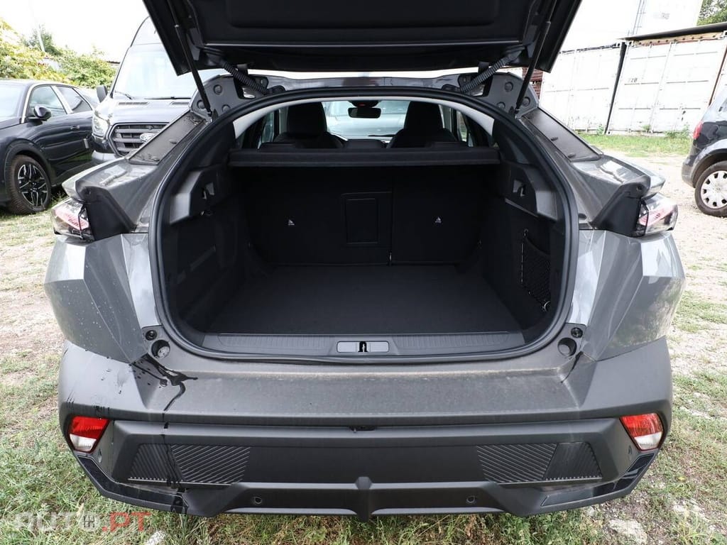 Peugeot 408 HYBRIDO ALLURE FACELIFT 145CV AUTO + EXTRAS