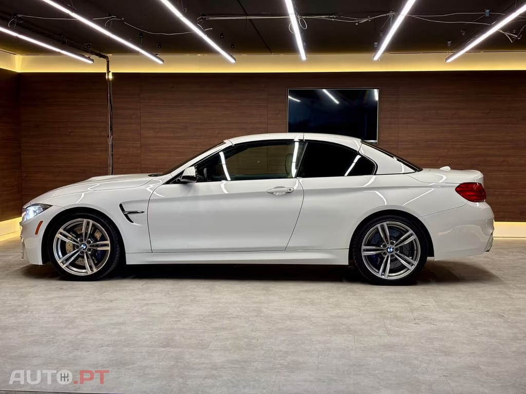 BMW M4 Auto