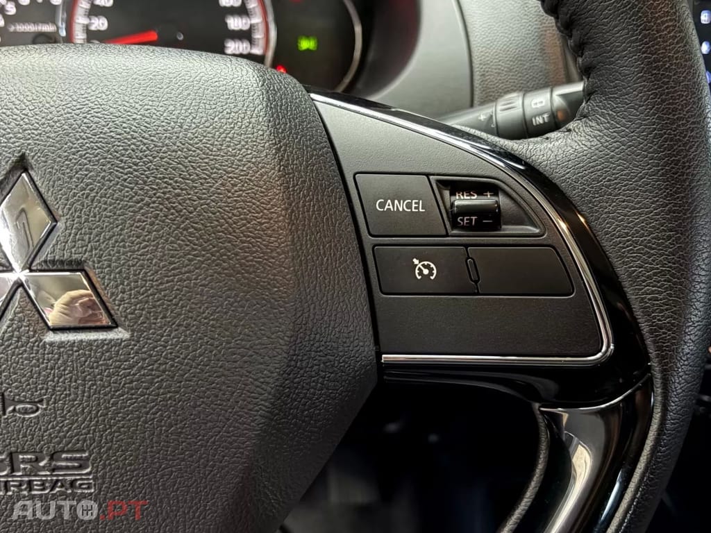 Mitsubishi Space Star 1.2 Connect Edition