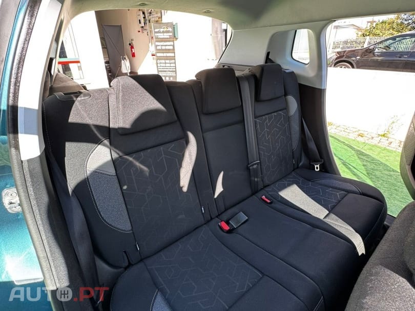 Peugeot 2008 1.2 PureTech Style