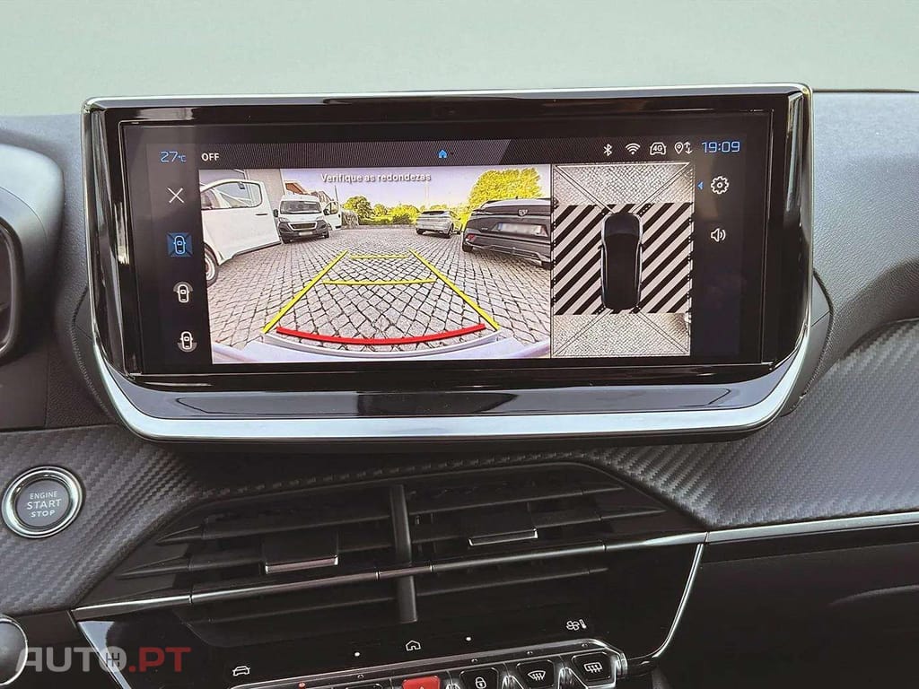 Peugeot E-2008 50 kWh Allure Pack