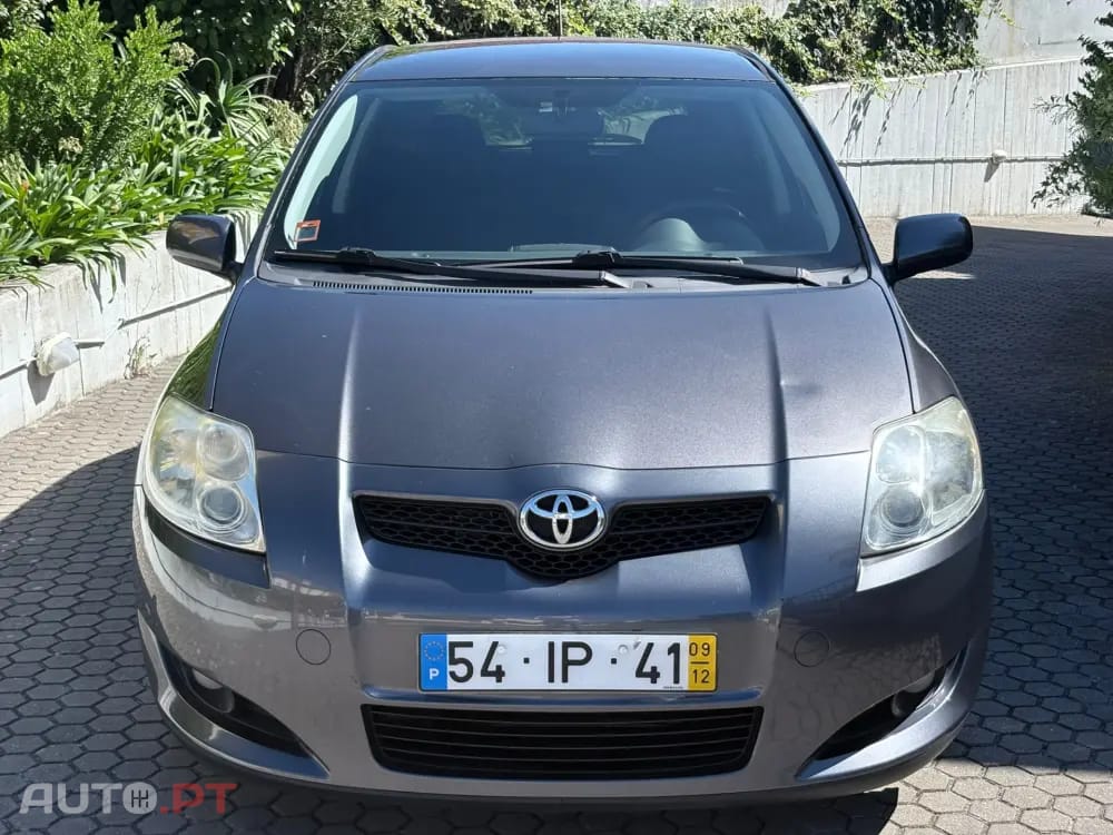 Toyota Auris 1.4 D-4D Sol