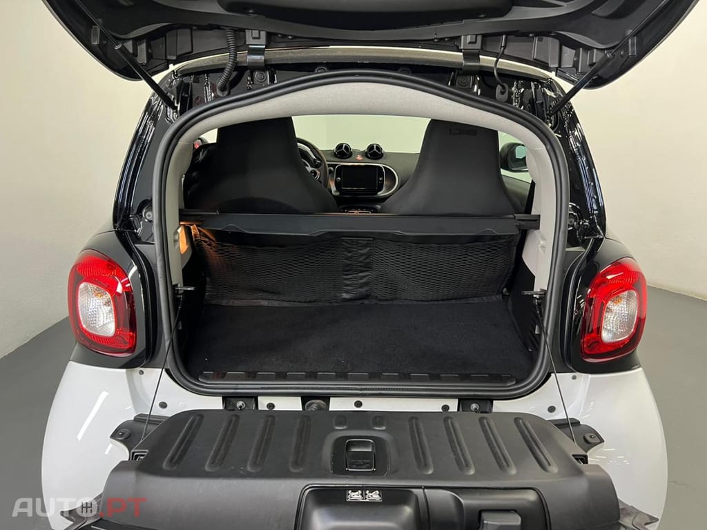 Smart ForTwo  EQ passion  Coupé
