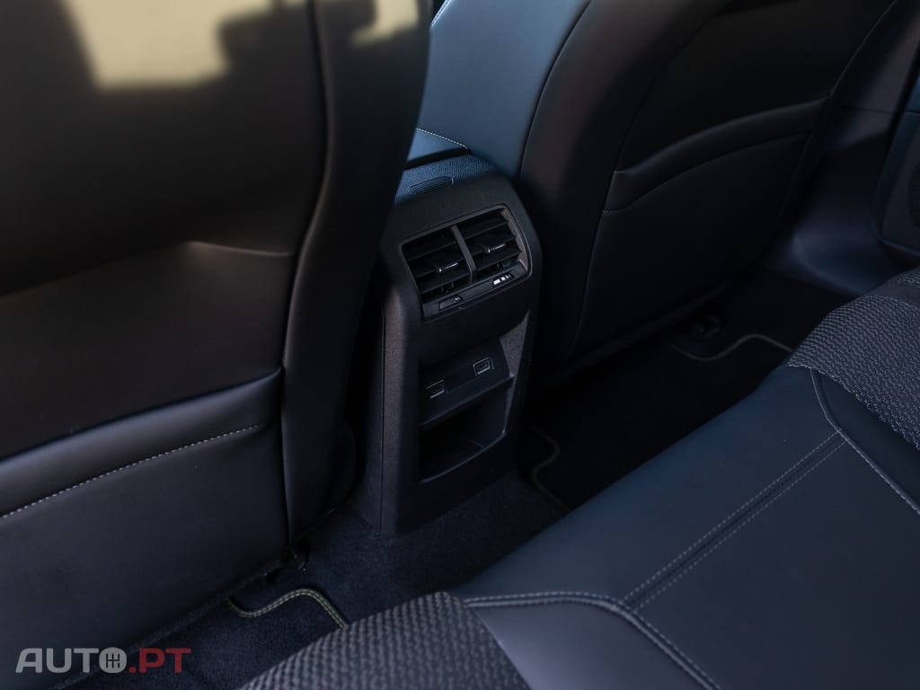 Peugeot 308 1.6 Hybrid GT e-EAT8