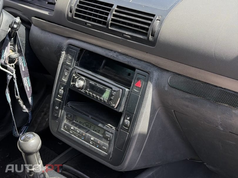 Volkswagen Sharan 1.9 TDi