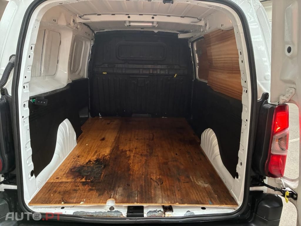 Citroen Berlingo 1.5 BlueHDi XL Driver