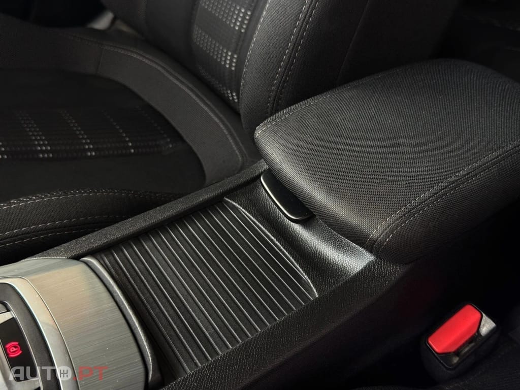 Peugeot 308 1.6 BlueHDi Allure