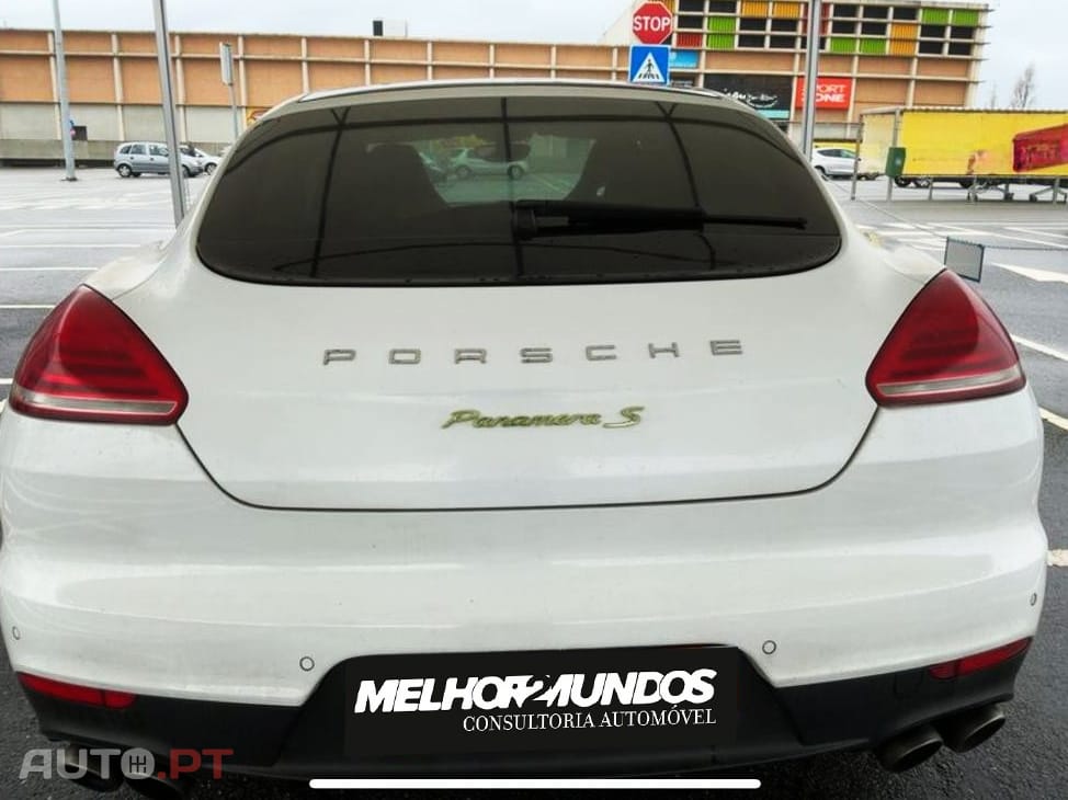 Porsche Panamera S E-Hybrid