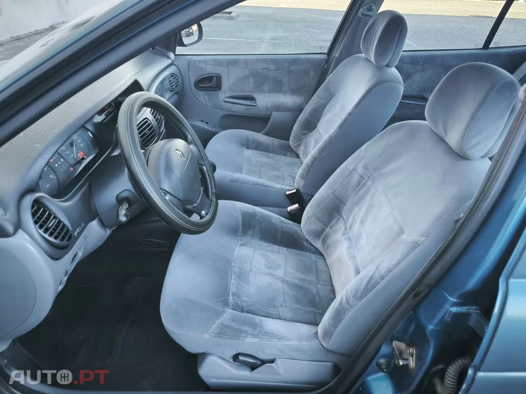 Renault Mégane 1.4 16V RXE AC