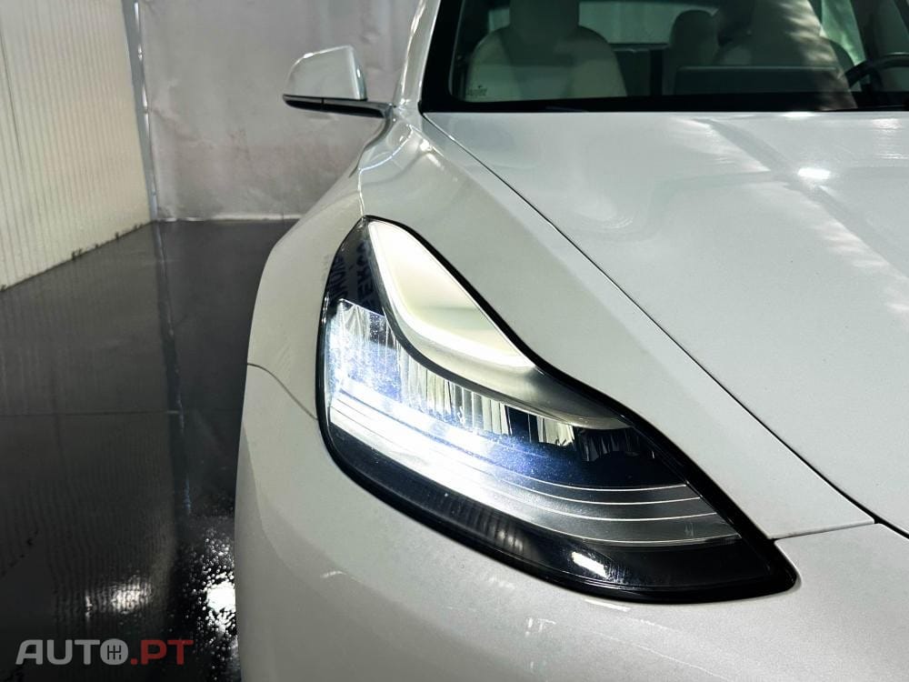 Tesla Model 3 Long-Range Dual Motor AWD