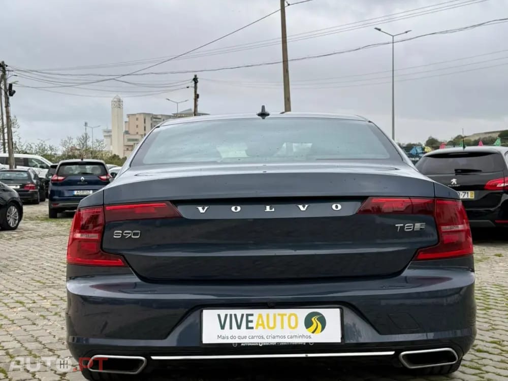 Volvo S90 T8 TWIN ENGINE