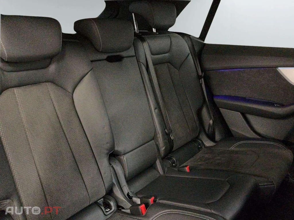 Audi Q8 55 TFSIe qu. S line