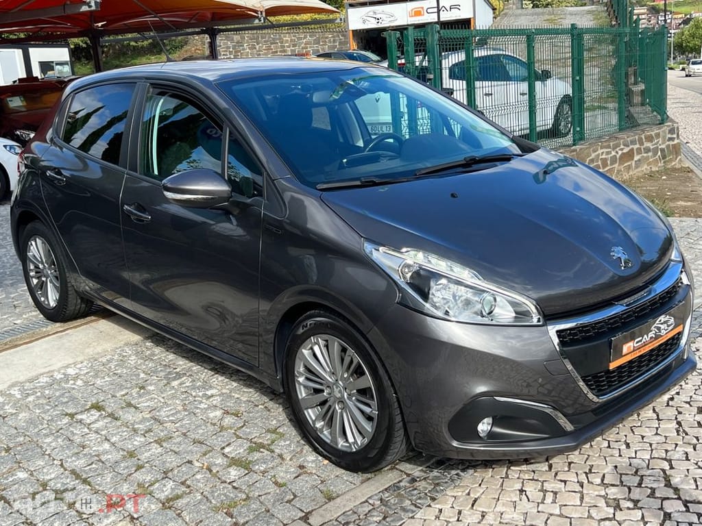 Peugeot 208 1.5 BlueHDi Allure Pack