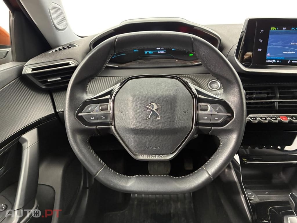 Peugeot E-2008 50 kWh Allure