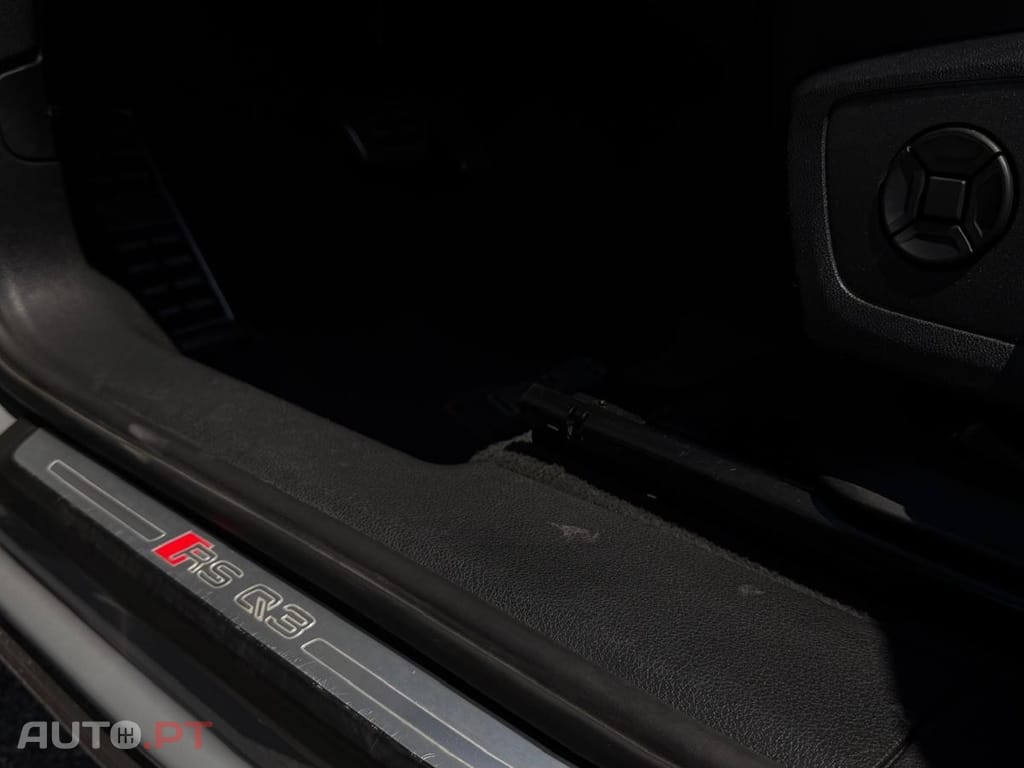 Audi RSQ3 2.5 TFSI quattro S tronic