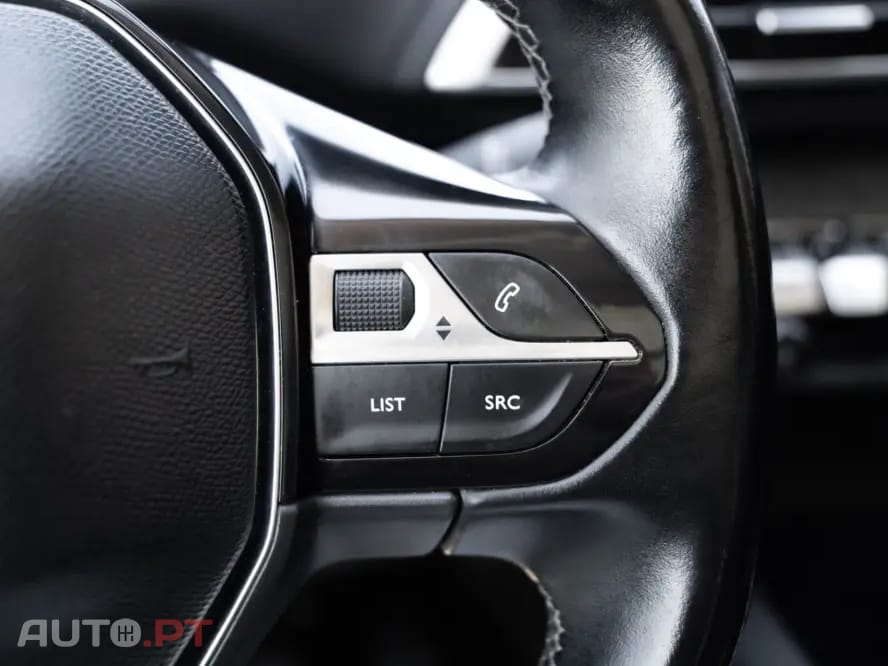Peugeot 5008 1.5 BlueHDi Allure Pack
