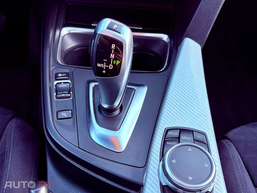 BMW 318 d Pack M Shadow Auto