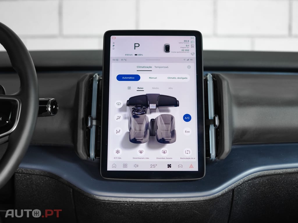 Volvo EX30 69 kWh Single Motor Extended Range Core