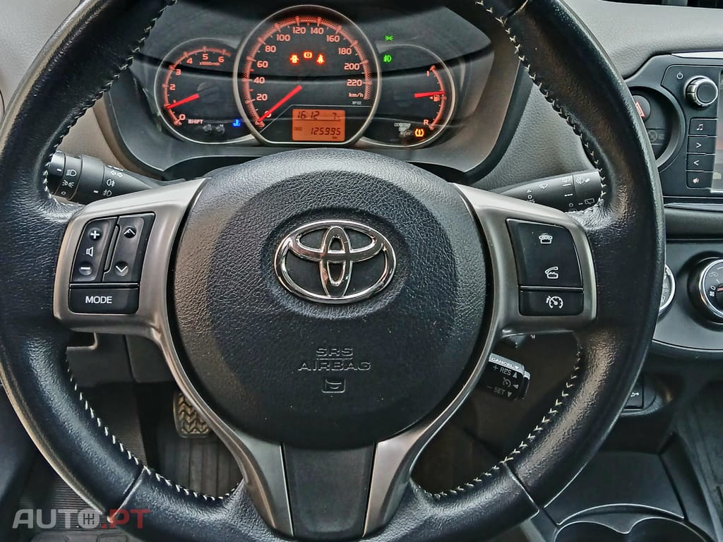 Toyota Yaris Confort+Pack Style