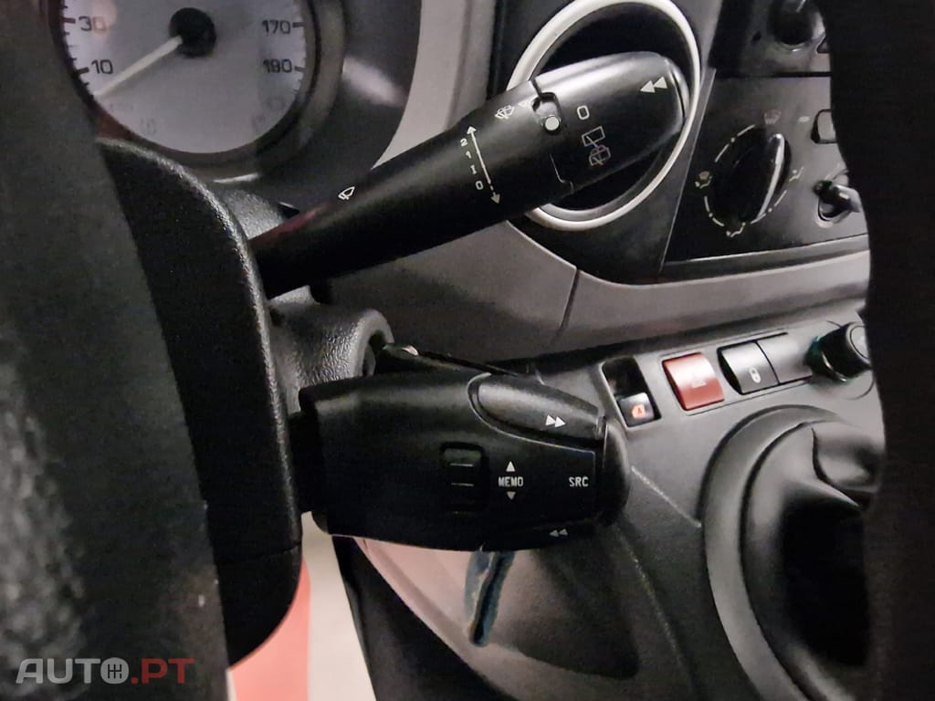 Citroen Berlingo 1.6 BLUEHDI  5 LUGARES