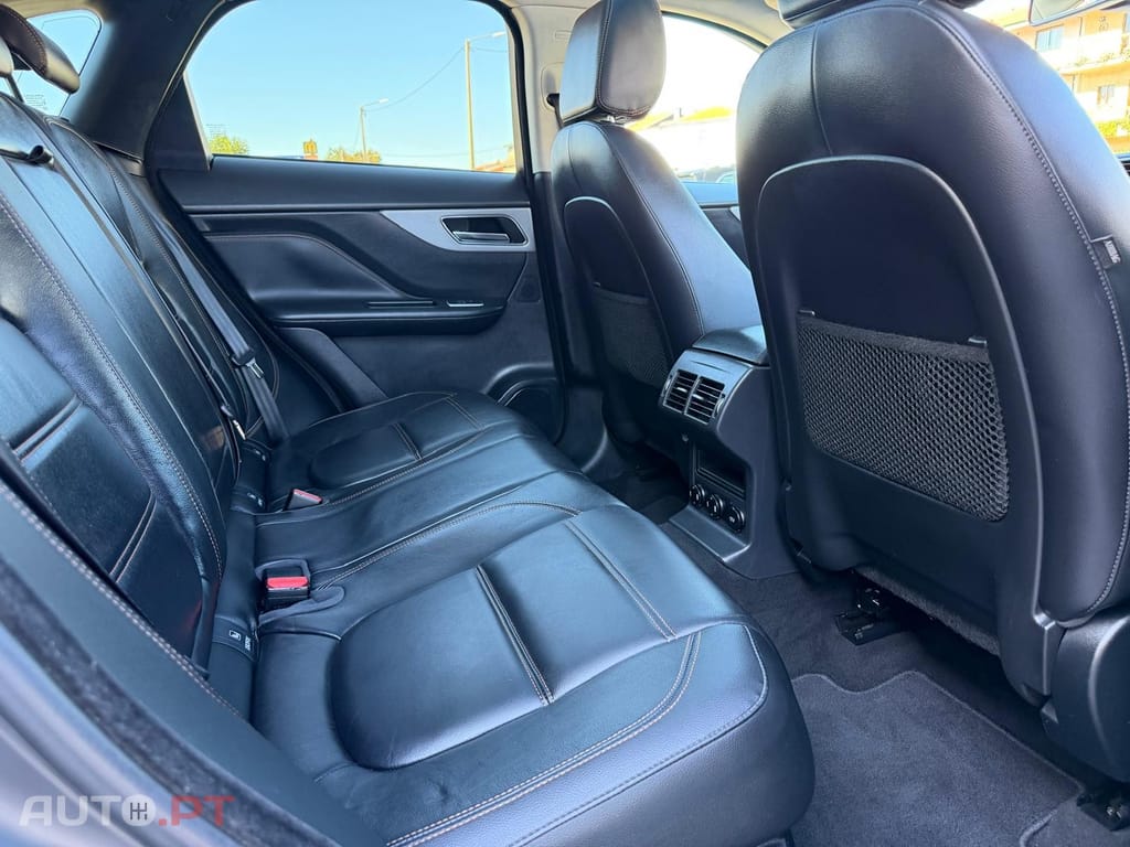 Jaguar F-Pace 2.0 i4D Prestige Aut.