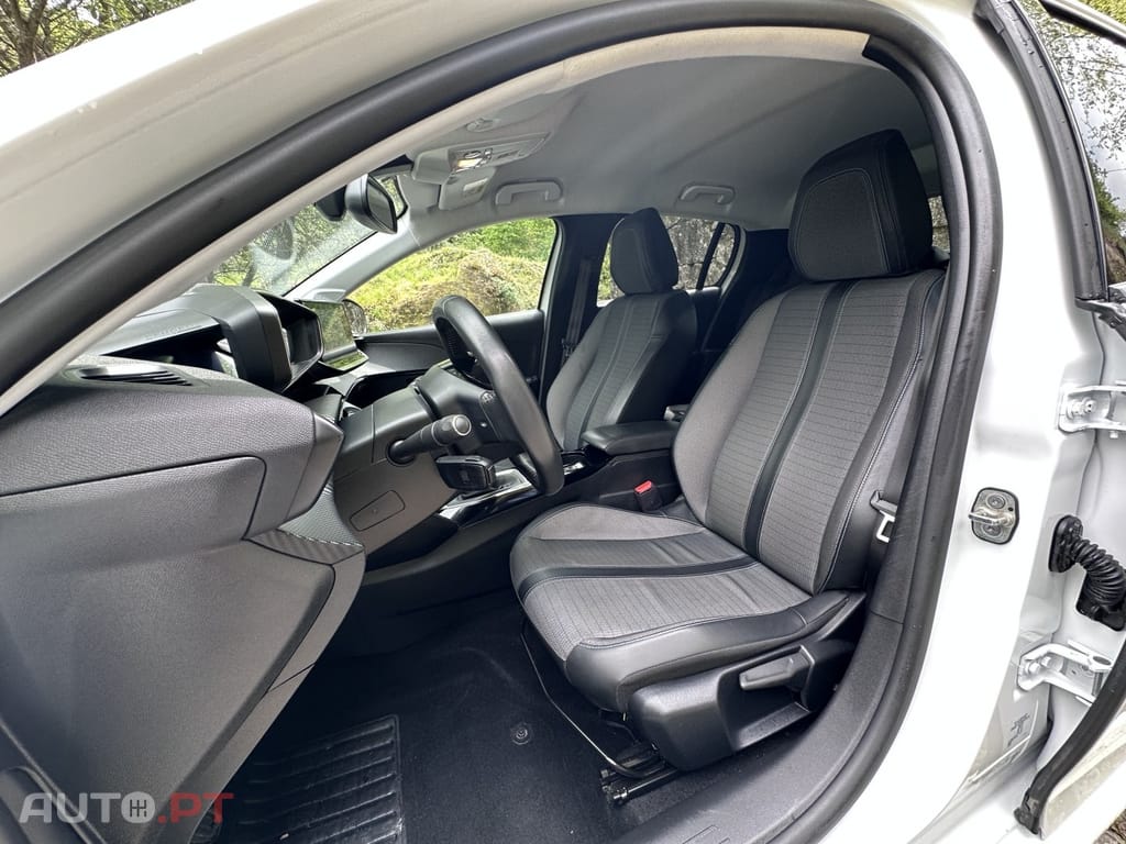 Peugeot 208 1.5 BlueHDi Allure