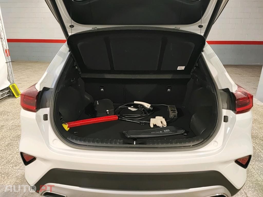 Kia Xceed 1.6 GDi PHEV Tech