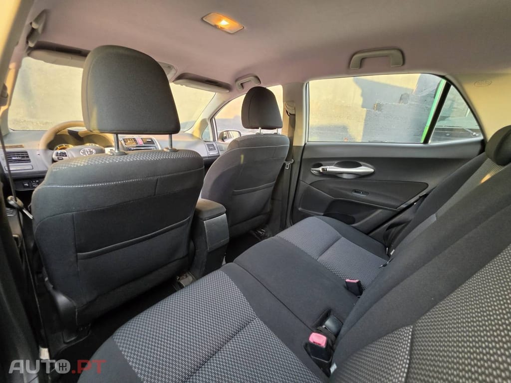Toyota Auris 1.4 D-4D Comfort MM+Navi