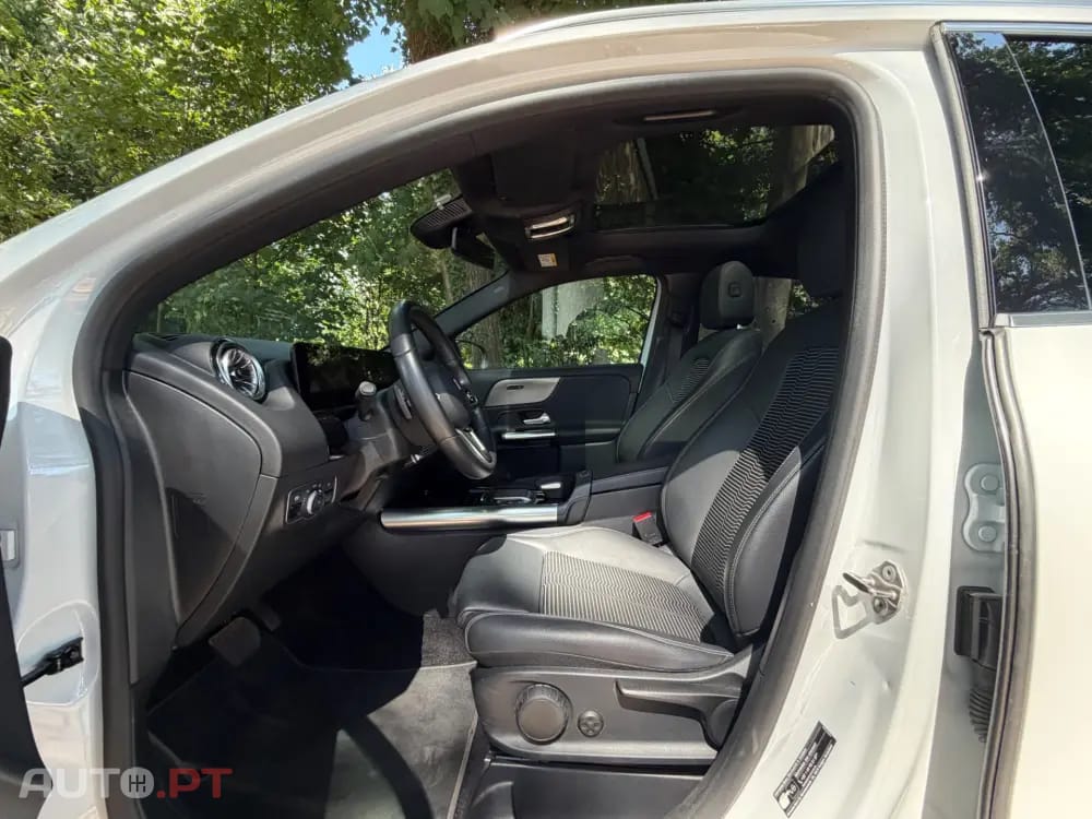 Mercedes-Benz GLA 250 e 8G-DCT Special Edition