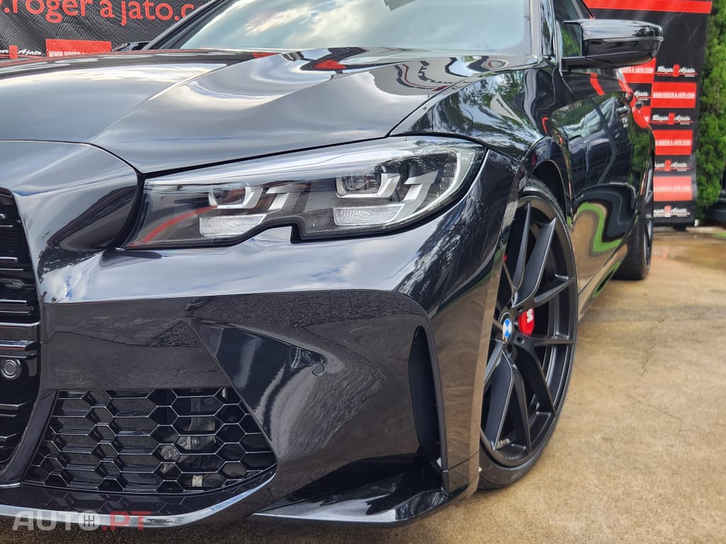 BMW 330 e Line Sport Auto