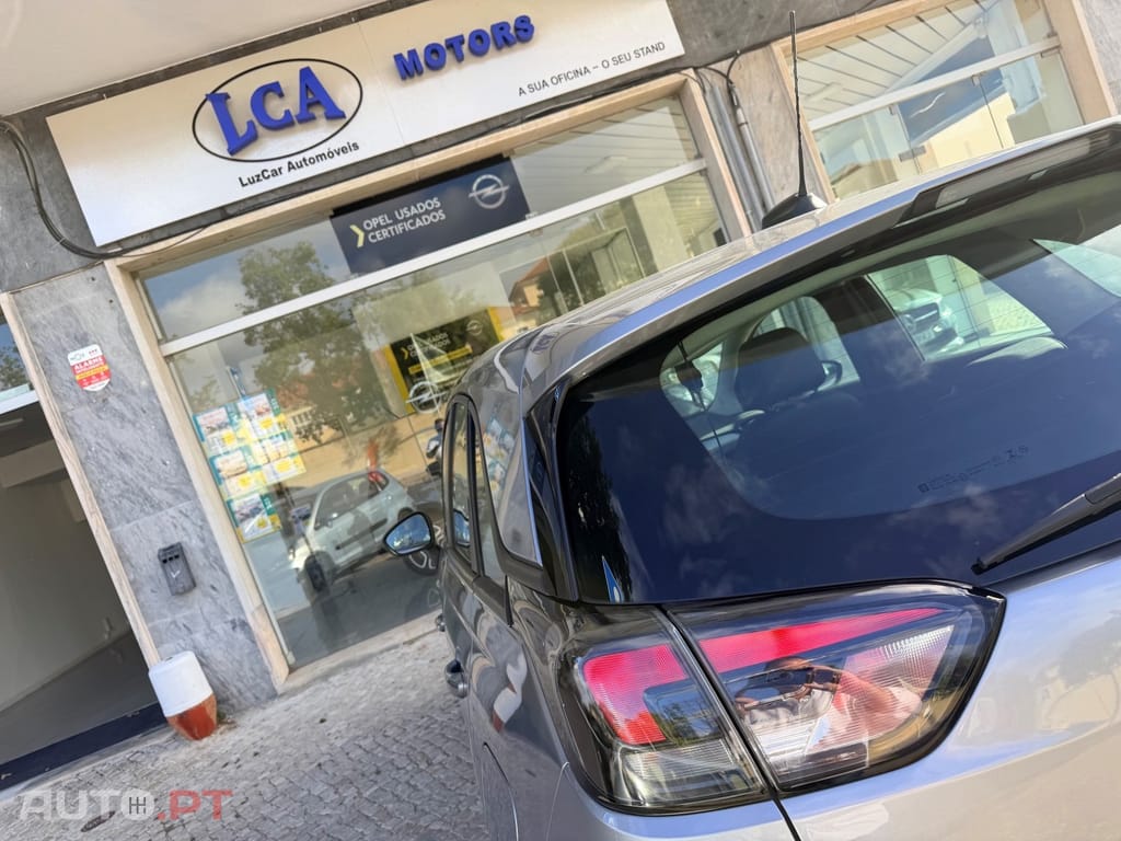 Opel Crossland 1.2 Business Edition