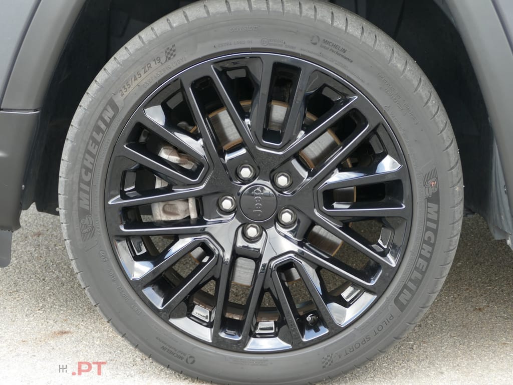 Jeep Compass 1.3 TG 4Xe Trailhawk