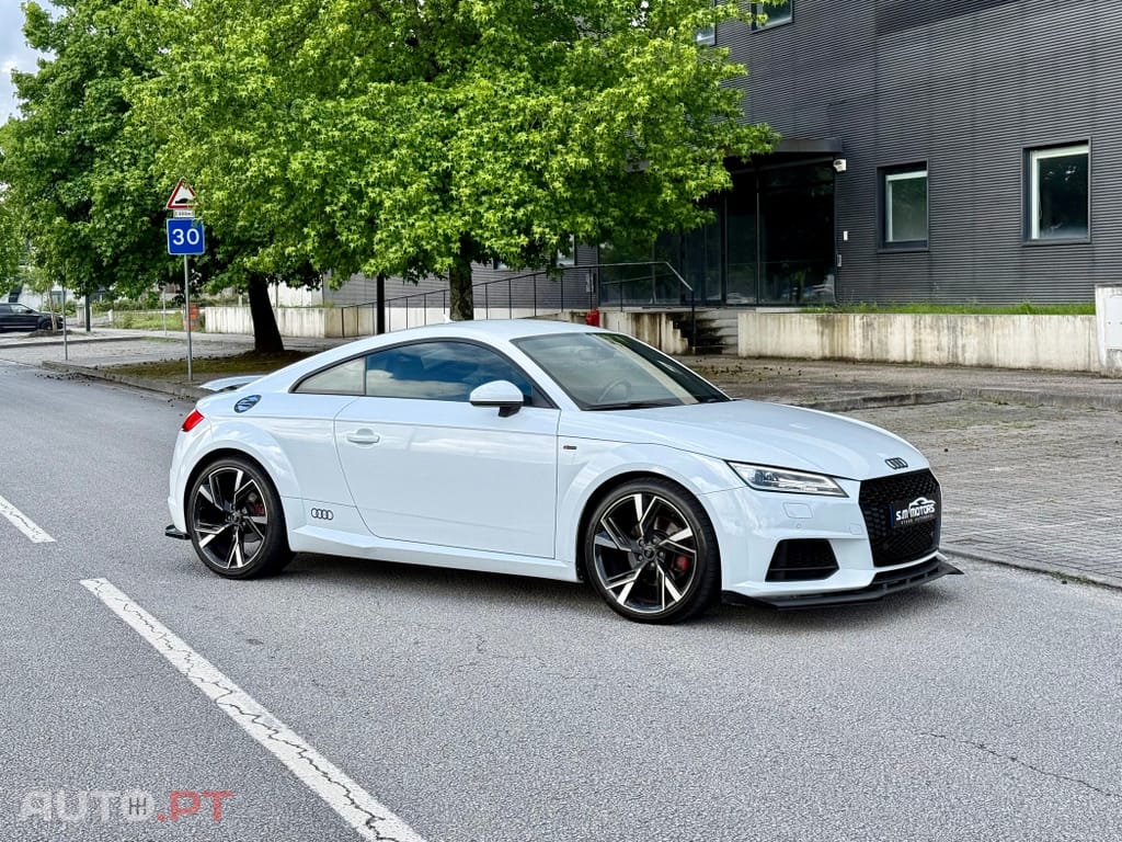 Audi TT 2.0 TDI S-line