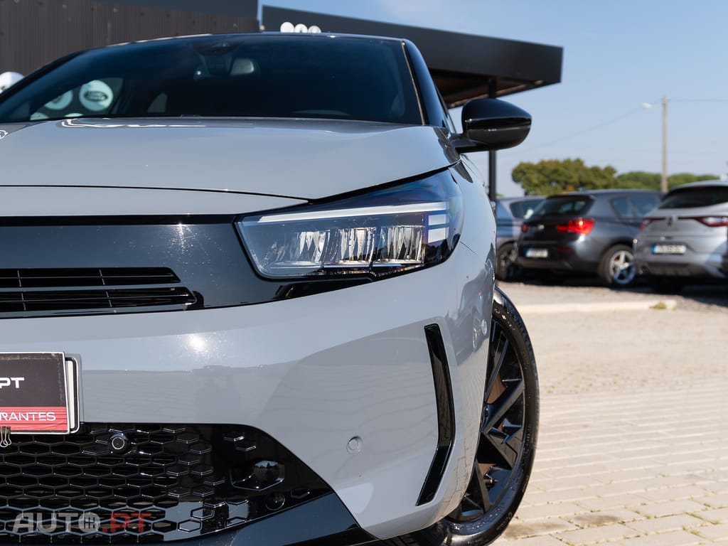 Opel Corsa 1.2 T GS Line Aut.