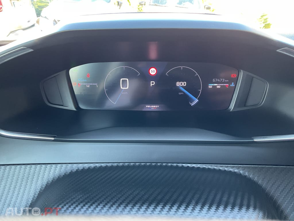 Peugeot 2008 1.2 PureTech Allure Pack