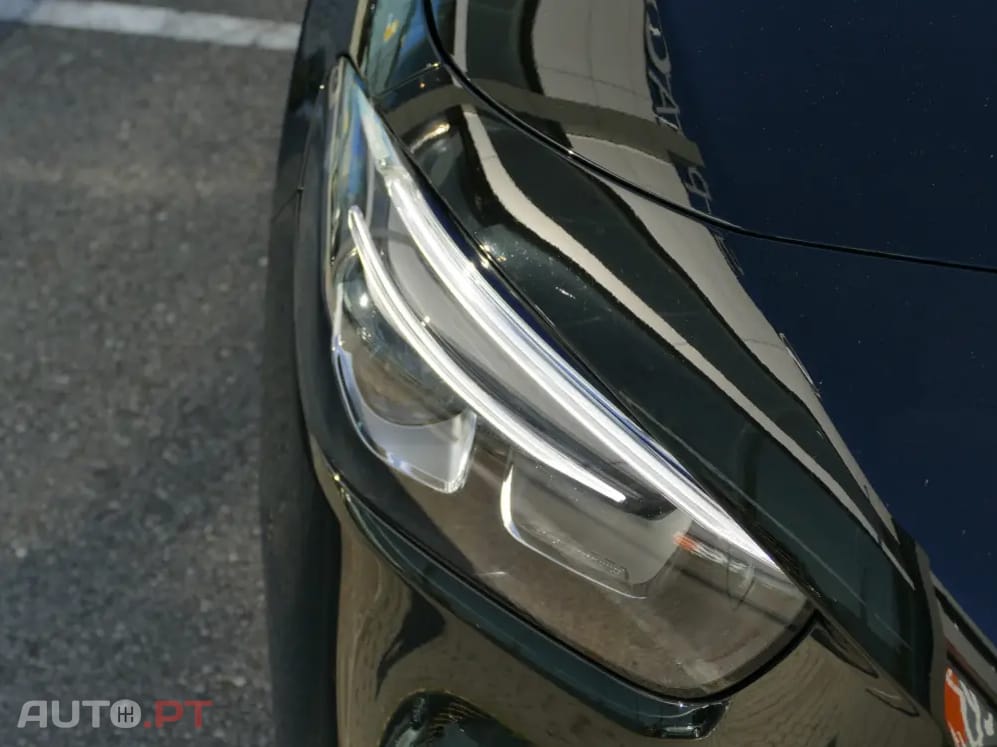 Mercedes-Benz B 250 e AMG Line