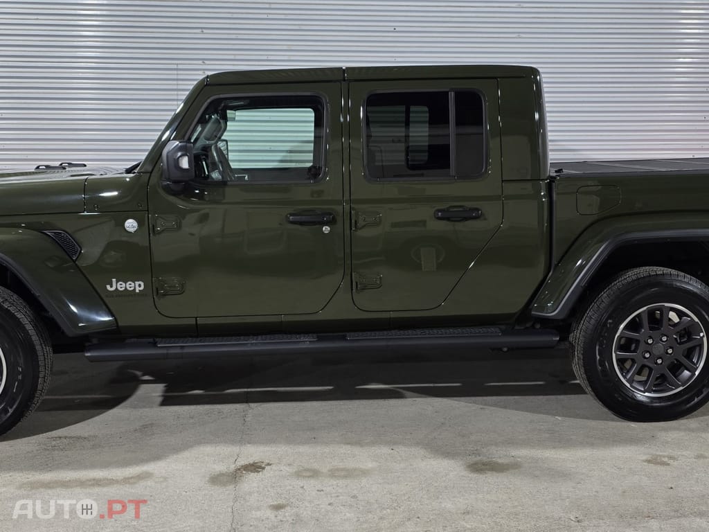 Jeep Gladiator 3.0 CRD Overland AT8