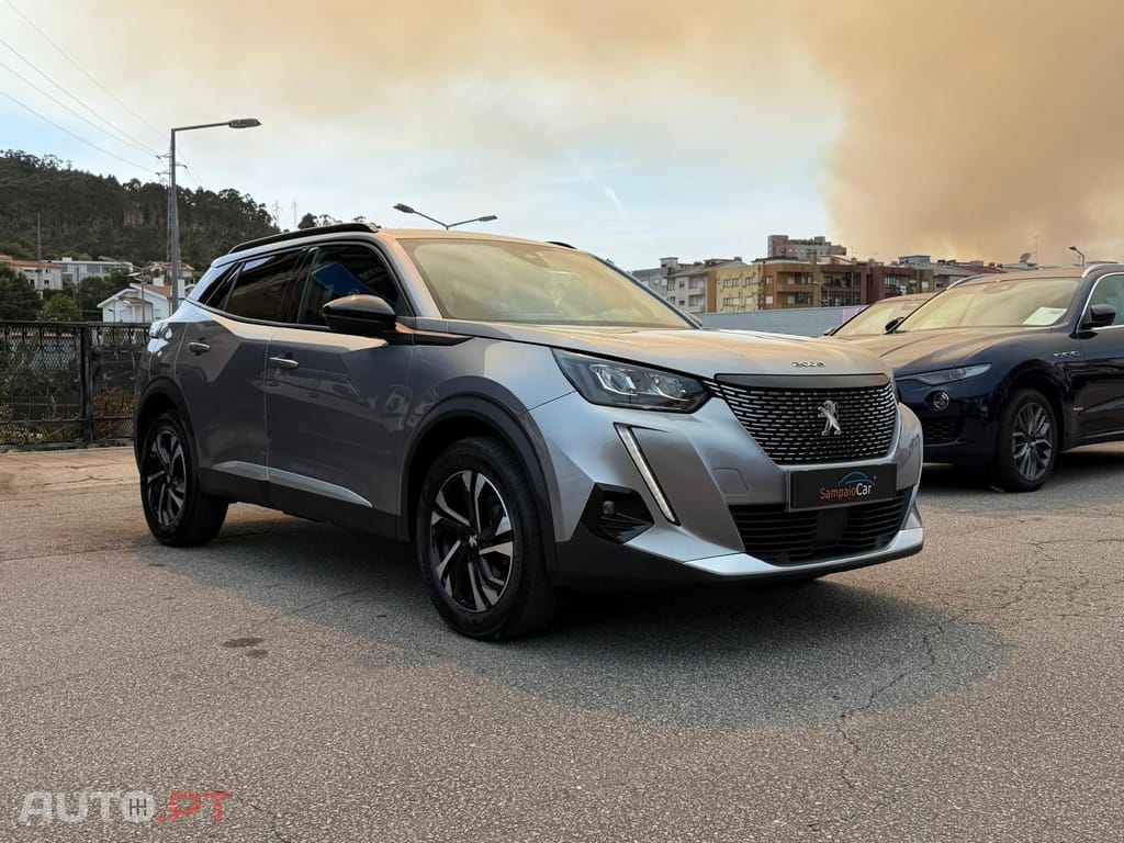Peugeot 2008 1.2 PureTech Allure