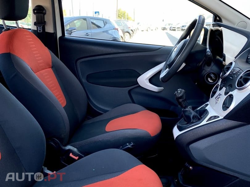 Ford KA 1.2 Titanium X