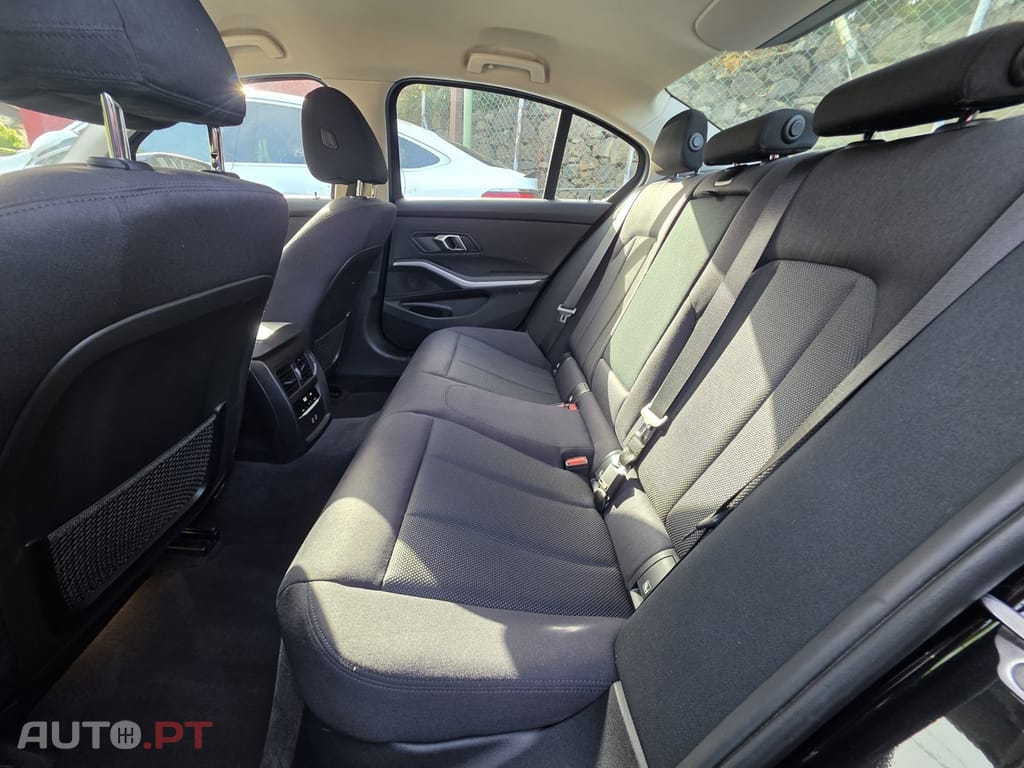 BMW 330 e Corporate Edition Auto