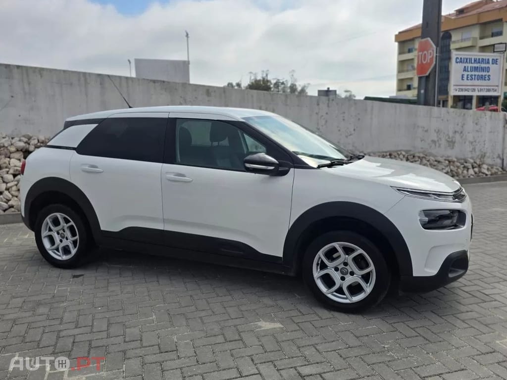 Citroen C4 Cactus 1.2 PureTech Shine Pack